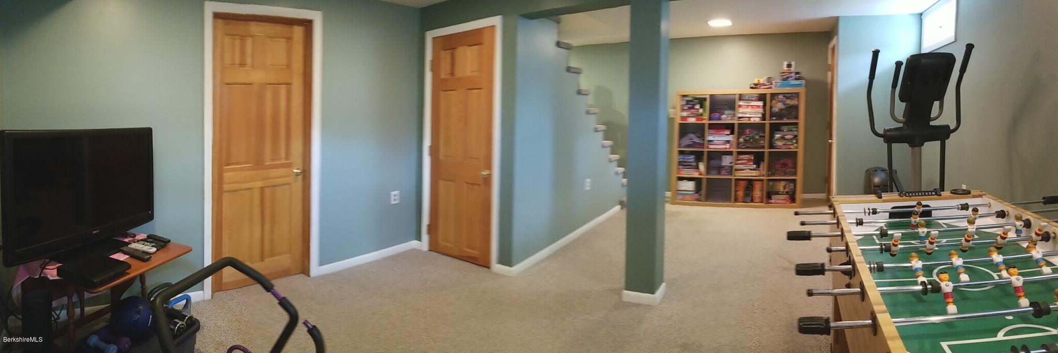 639 Hancock Road Pittsfield, MA 01201 - Photo 10 of 23 PANO_20180805_110829