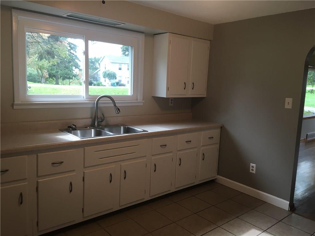 1110 Tuscarawas Road Beaver, PA 15009 - Photo 5 of 24 Gallery Image 5