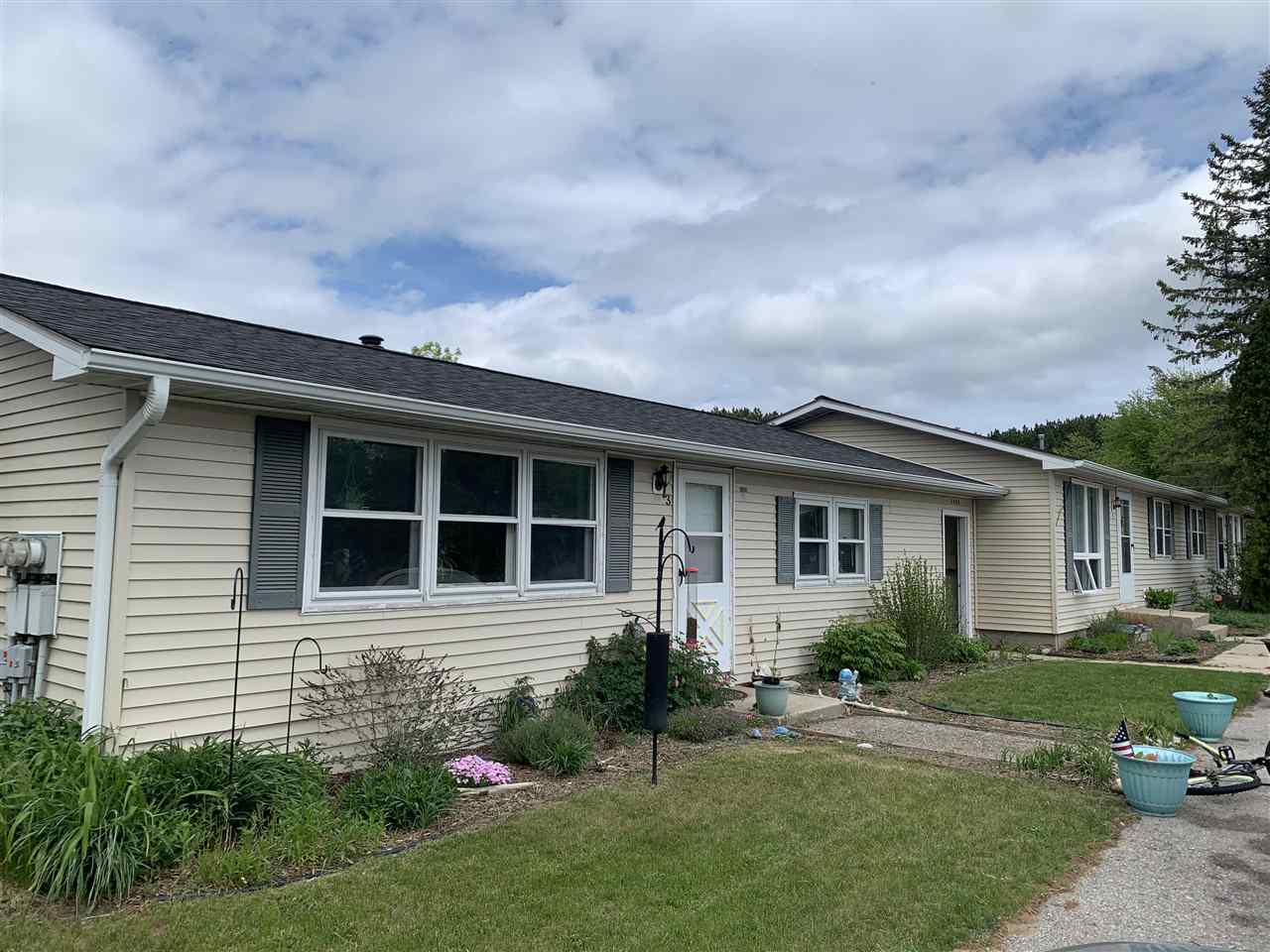 6480 Cedar Run Road Traverse City, MI 49684 - Photo 2 of 5 1887769-1.JPG