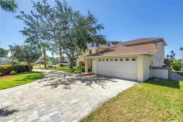 $5,000 | 17601 Sterling Terrace, Redington Shores, FL 33708