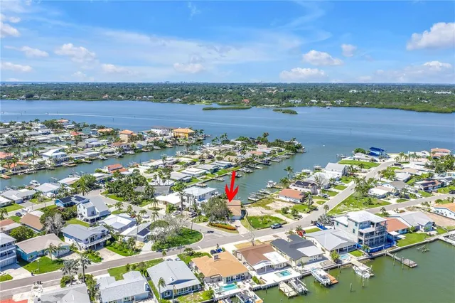 $5,000 | 17601 Sterling Terrace, Redington Shores, FL 33708