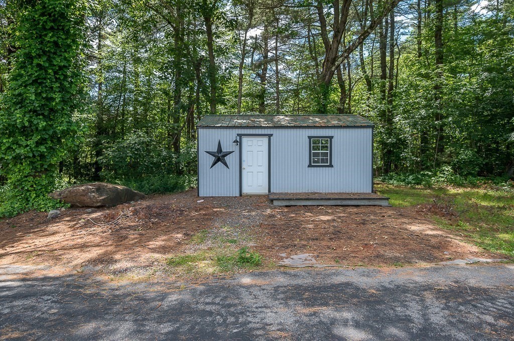 227 8 Lots Road Sutton, MA 01590 - Photo 32 of 42
