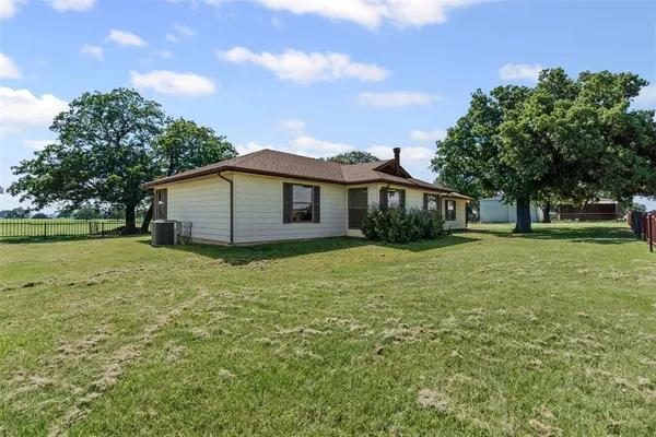 $3,200,000 | 237 Hcr 1444, Covington, TX 76636