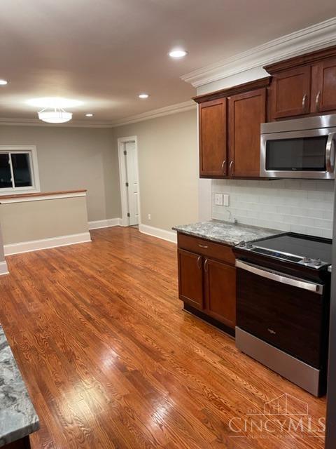 205 Riddle Road Woodlawn, OH 45215 - Photo 11 of 37 Gallery Image 11
