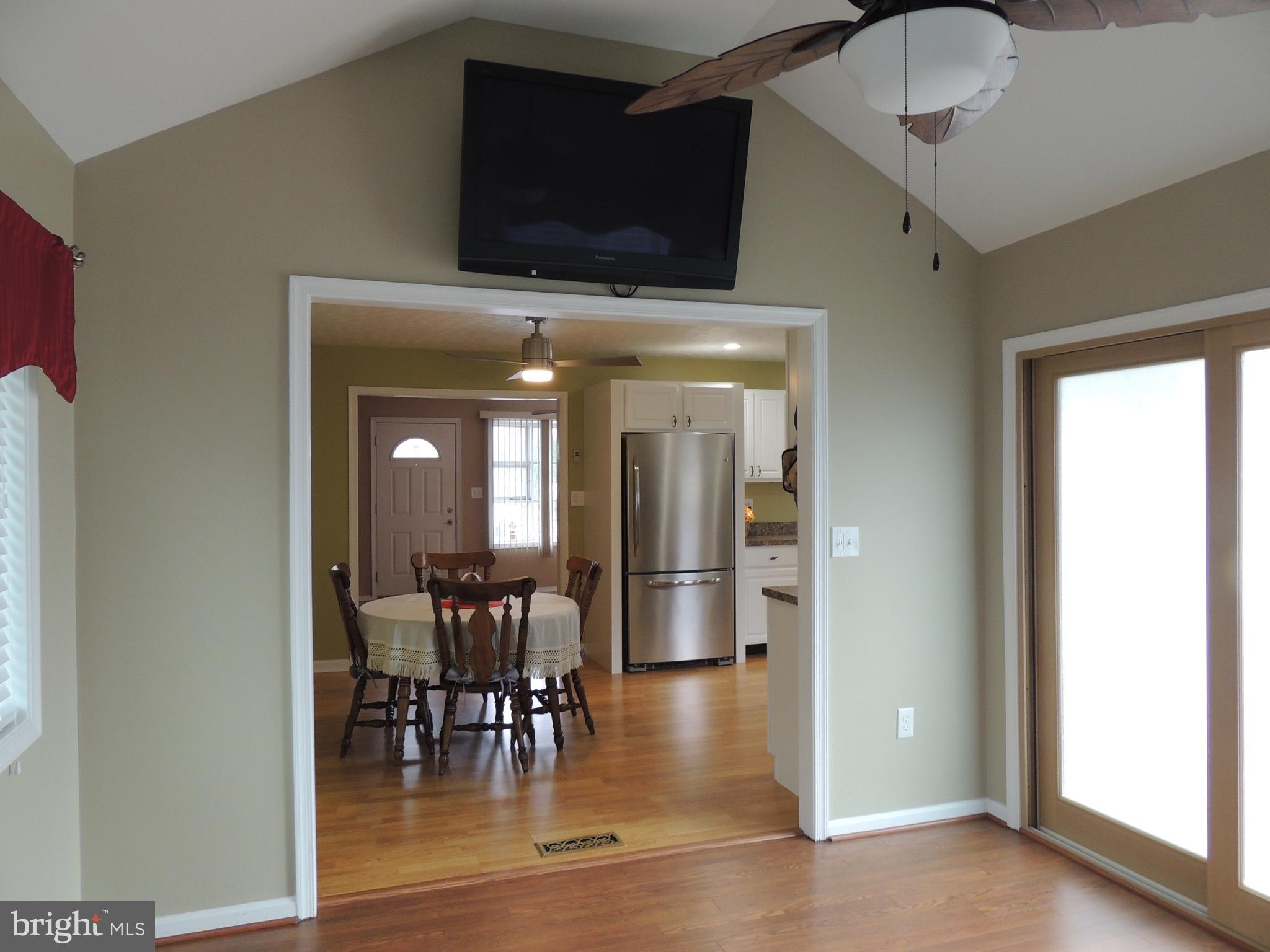 9120 Kilbride Road Baltimore, MD 21236 - Photo 9 of 26