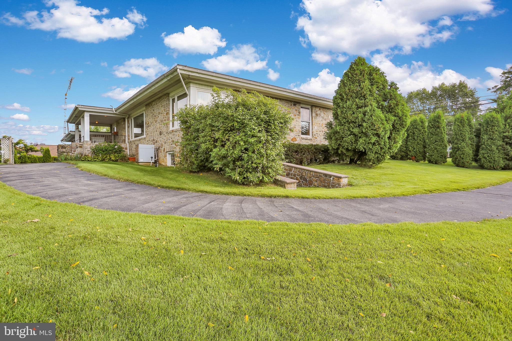 2334 Moselem Spring Road Fleetwood, PA 19522 - Photo 28 of 35 Gallery Image 28