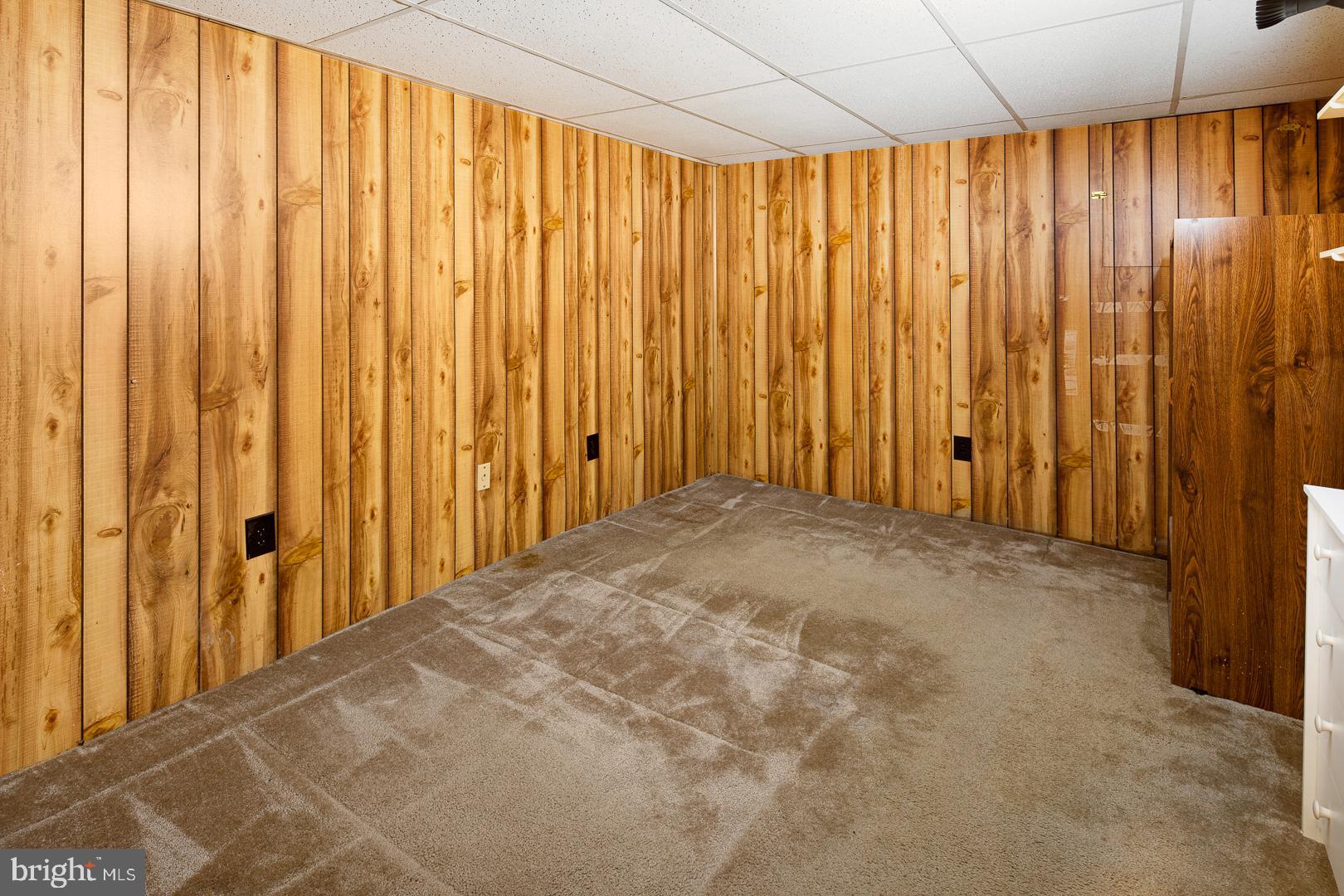 218 Youngs Road Hamilton, NJ 08619 - Photo 22 of 25 a view of a room with a window