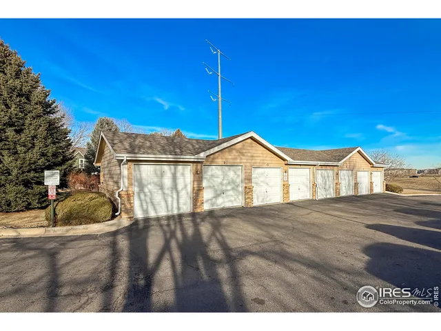 $319,900 | 1601 Great Western Drive, Unit 6, Longmont, CO 80501