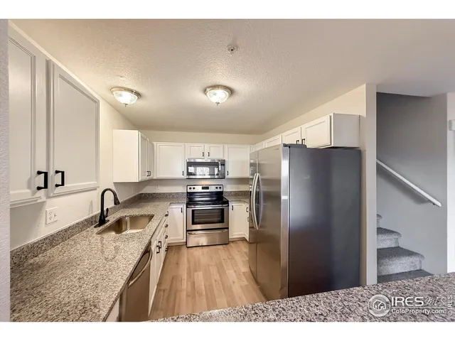 $319,900 | 1601 Great Western Drive, Unit 6, Longmont, CO 80501