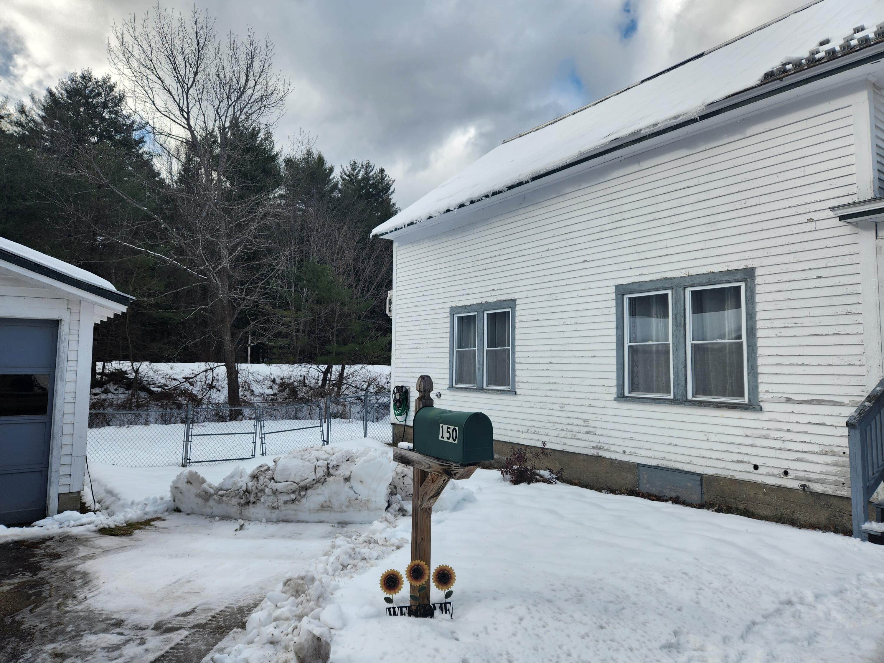 150 High Street Paris, ME 04281 - Photo 3 of 24 exterior