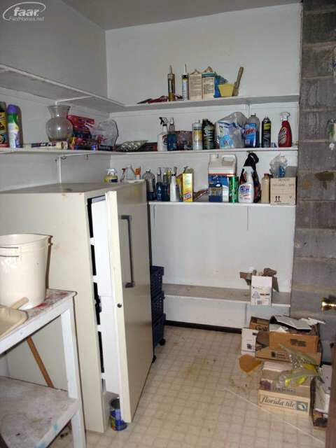 4323 Torrey Road Flint, MI 48507 - Photo 17 of 22 20387543-16.JPG