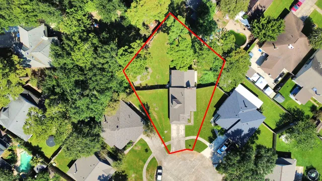 $275,000 | 343 Brompton Court, Highlands, TX 77562