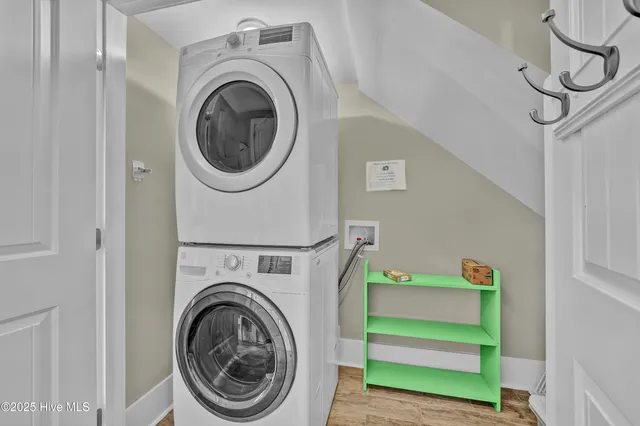 $1,015,000 | 305 Kure Village Way, Kure Beach, NC 28449