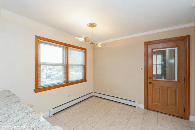 $2,199 | 3700 North Harlem Avenue, Unit 2, Chicago, IL 60634