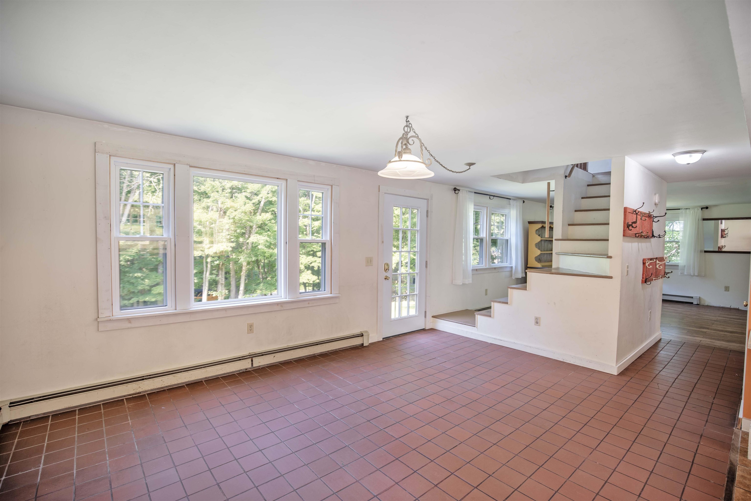 191 Critchett Road Candia, NH 03034 - Photo 13 of 39