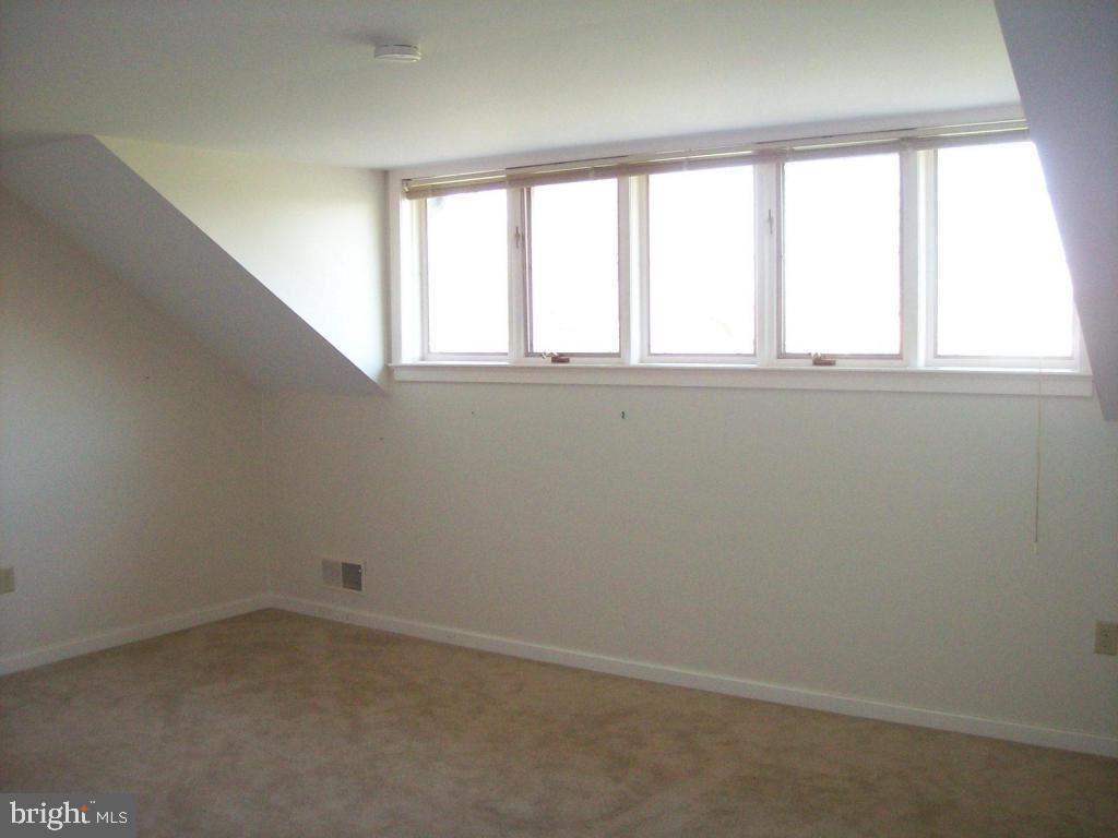 133 Shreiner Road Leola, PA 17540 - Photo 17 of 26