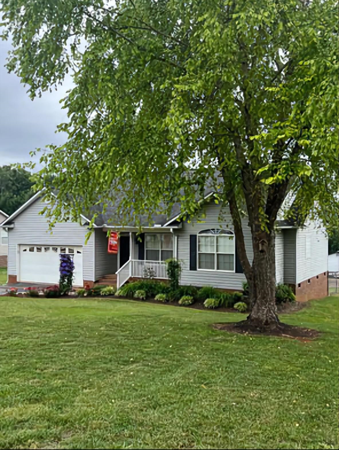 857 Dan River Road Spartanburg, SC 29307 - Photo 2 of 13 Gallery Image 2