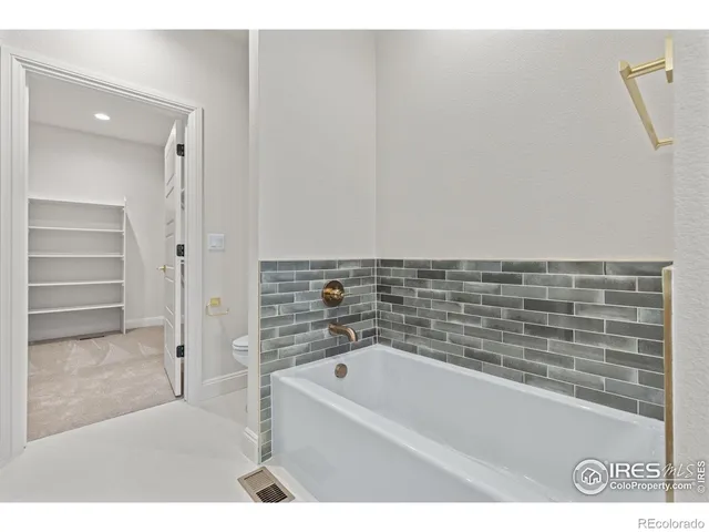 $697,850 | 215 57th Avenue, Greeley, CO 80634