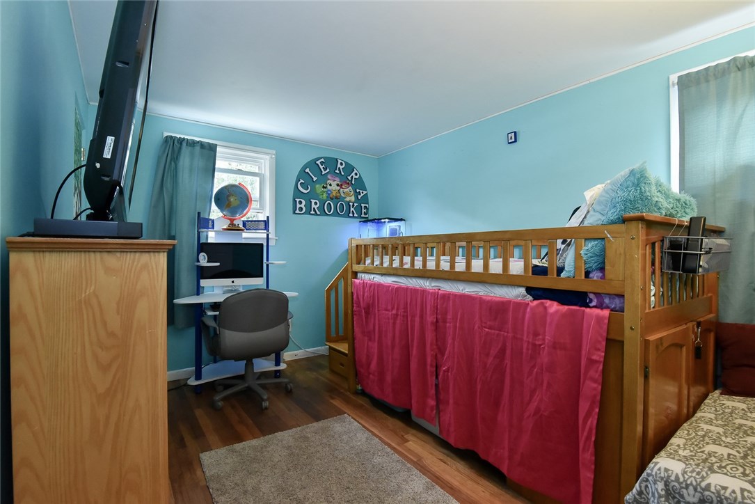 3 Harrington Road Coventry, RI 02816 - Photo 14 of 18