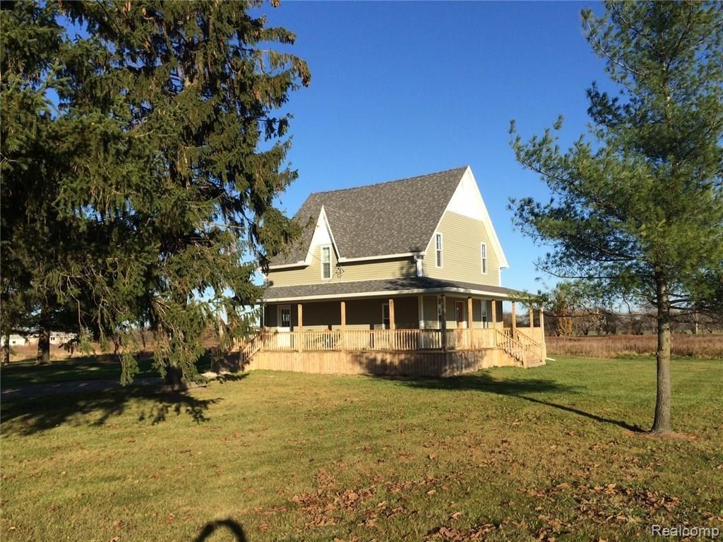 6437 Emmett Road Yale, MI 48097 - Photo 25 of 32 IMG_2115.JPG