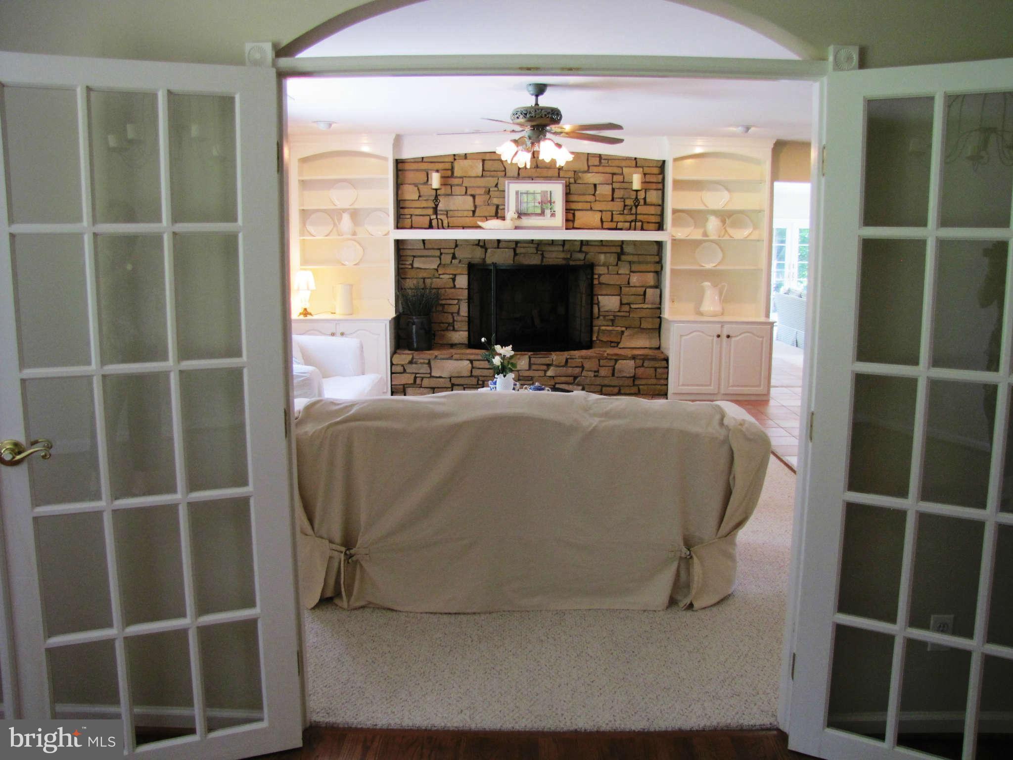 14148 Rover Mill Road West Friendship, MD 21794 - Photo 7 of 30 Family Room