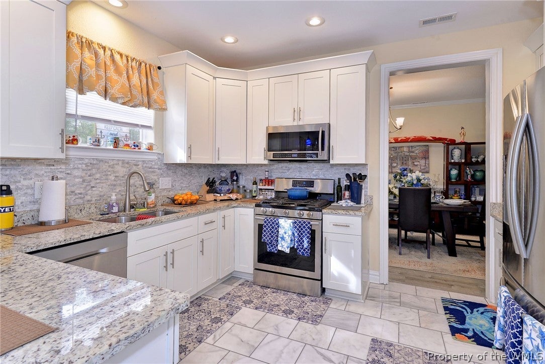 710 Beach Road Hampton, VA 23664 - Photo 7 of 34 Gallery Image 7