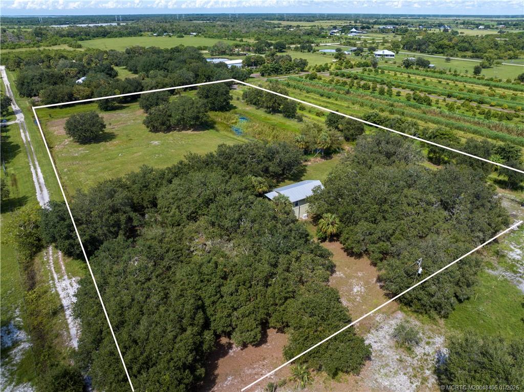 11809 Southwest Fox Brown Road Indiantown, FL 34956 - Photo 6 of 7 a view of a balcony