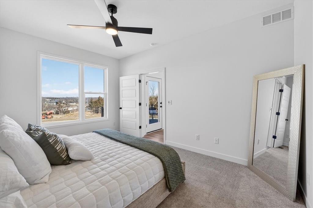 9312 Freedom Street Lenexa, KS 66227 - Photo 16 of 54