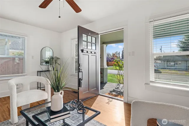 $399,000 | 703 East 54th Street, Tacoma, WA 98404