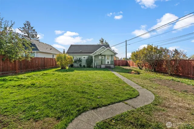 $399,000 | 703 East 54th Street, Tacoma, WA 98404