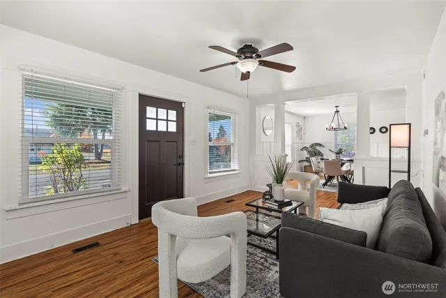 $399,000 | 703 East 54th Street, Tacoma, WA 98404