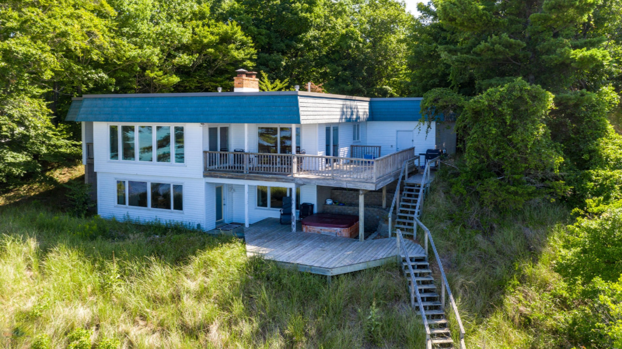 17601 North Shore Estates Road Spring Lake, MI 49456 - Photo 2 of 62 17601 N Shore Estates Rd, Spring Lake-24