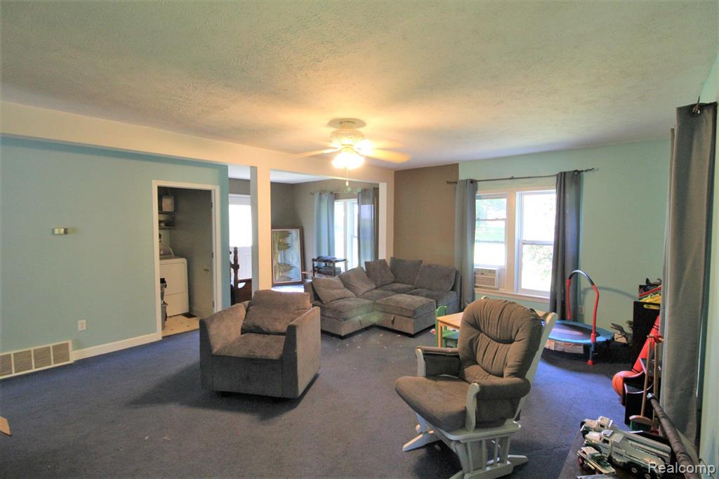 5125 Reynolds Road Marlette, MI 48453 - Photo 26 of 38