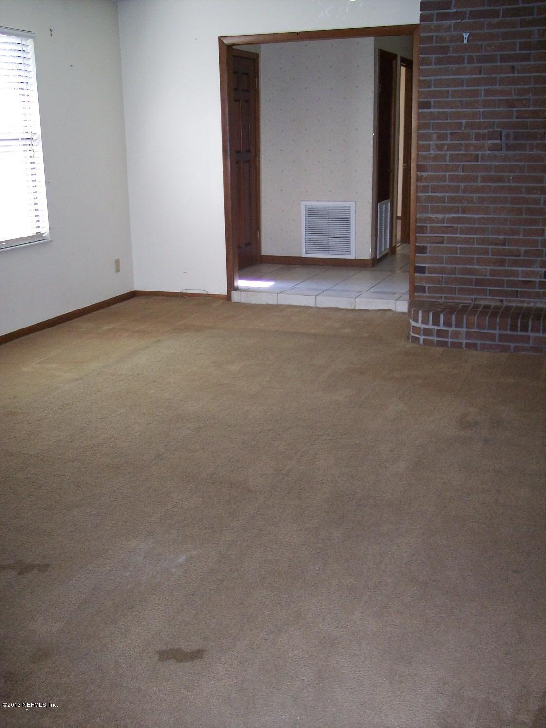 15009 Wade Road Jacksonville, FL 32218 - Photo 11 of 24 CLEAN15009WADERD 008