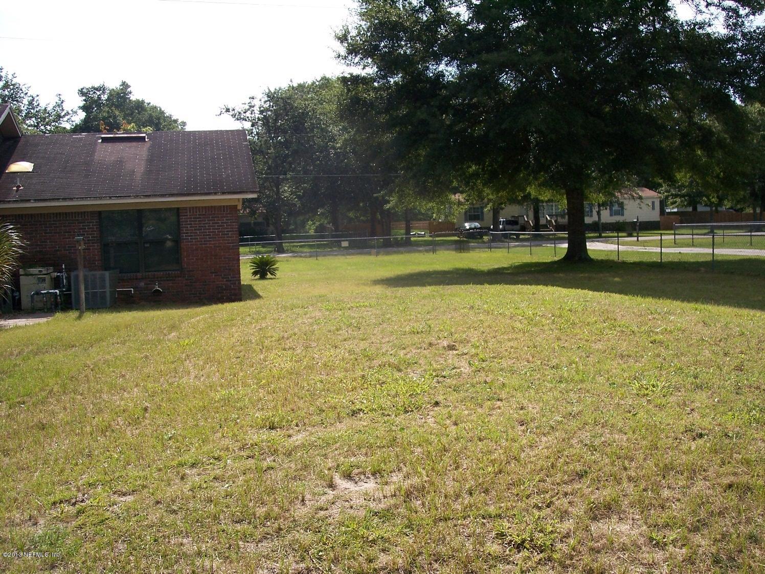 15009 Wade Road Jacksonville, FL 32218 - Photo 4 of 24 CLEAN15009WADERD 029