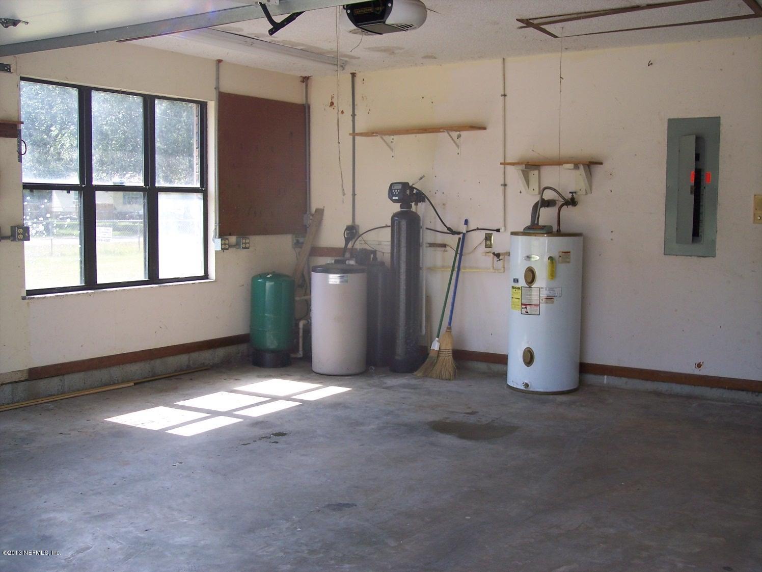 15009 Wade Road Jacksonville, FL 32218 - Photo 5 of 24 CLEAN15009WADERD 002