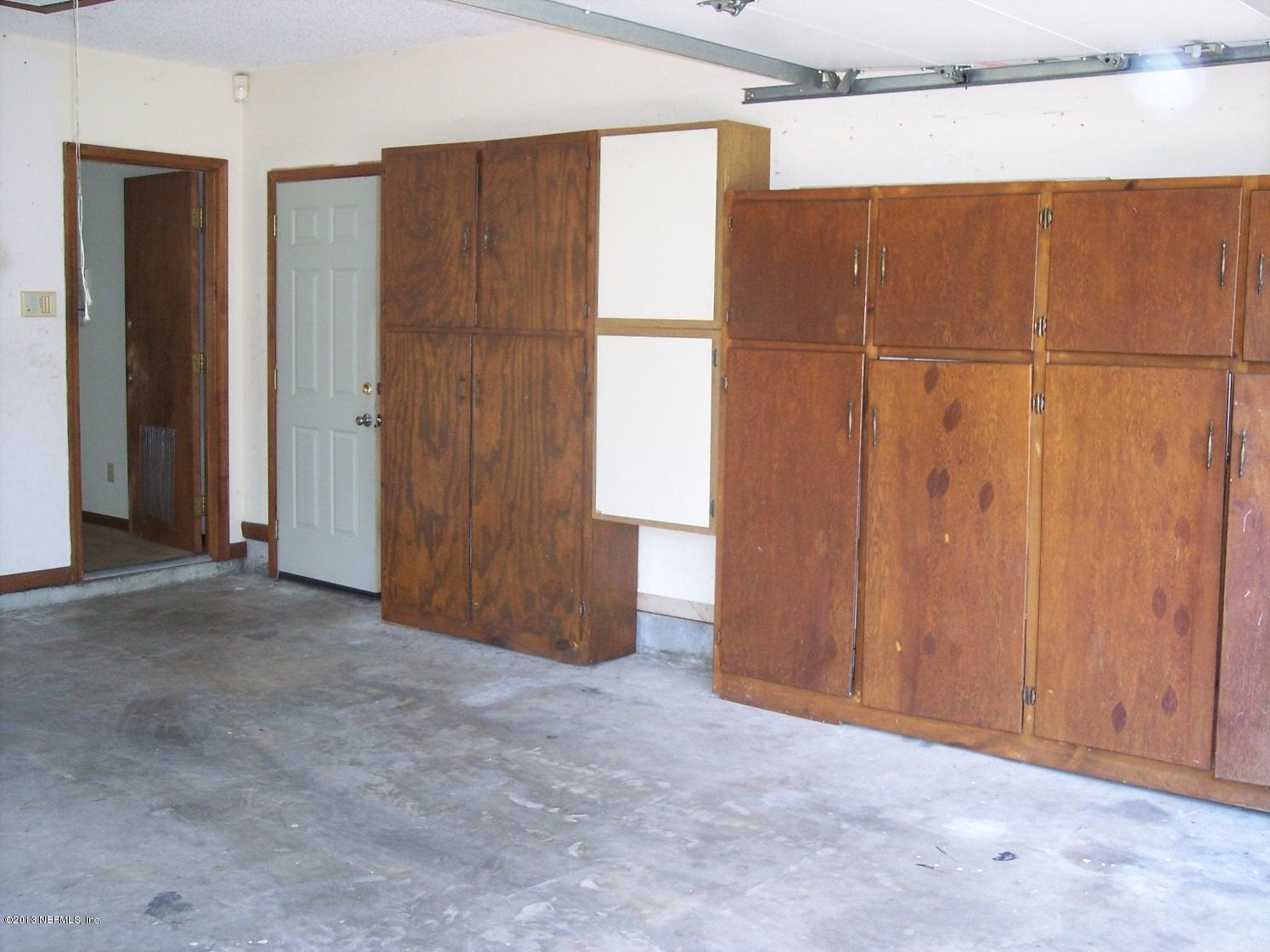 15009 Wade Road Jacksonville, FL 32218 - Photo 6 of 24 CLEAN15009WADERD 003