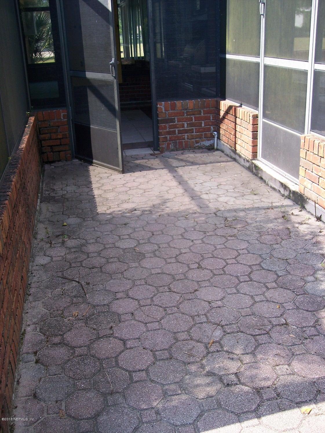 15009 Wade Road Jacksonville, FL 32218 - Photo 7 of 24 CLEAN15009WADERD 004