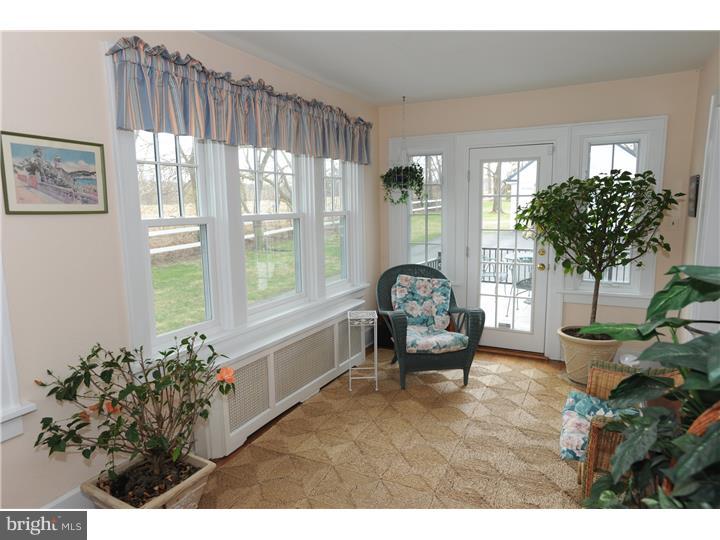 5386 Landis Mill Road Bethlehem, PA 18015 - Photo 4 of 19 Sun Room
