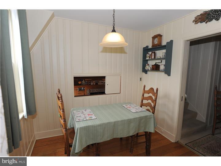 5386 Landis Mill Road Bethlehem, PA 18015 - Photo 9 of 19 Breakfast Room
