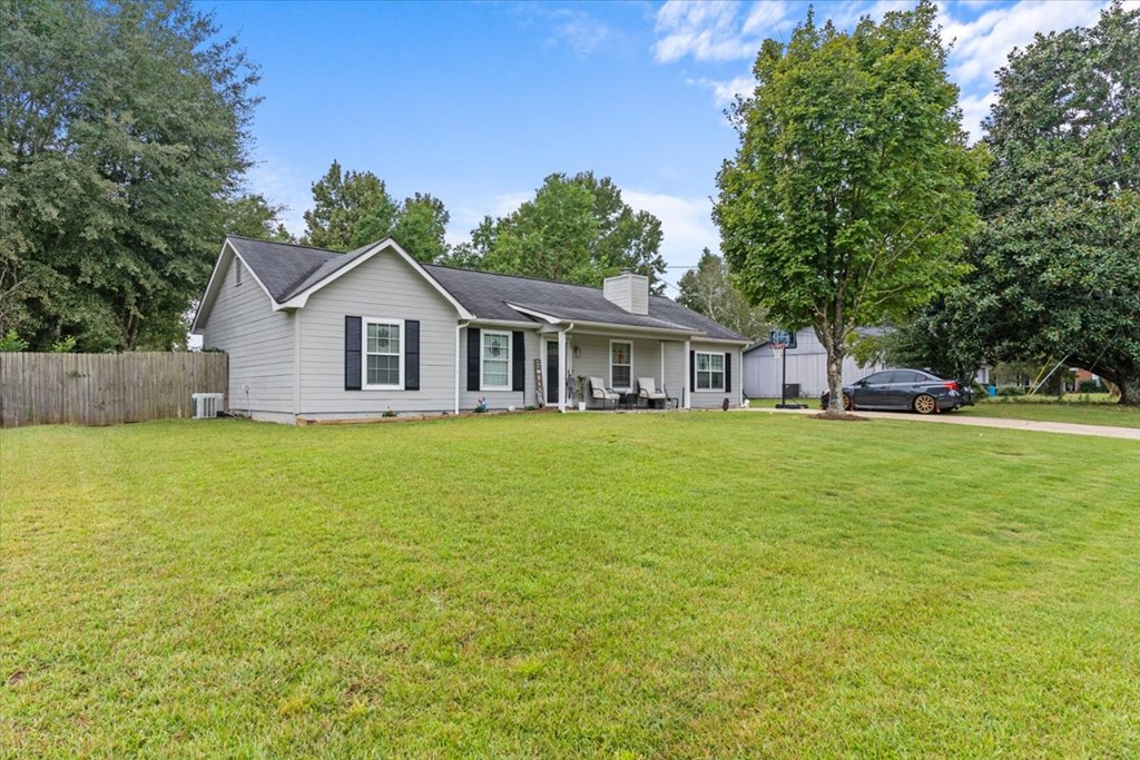 102 Stoneridge Road Enterprise, AL 36330 - Photo 2 of 22