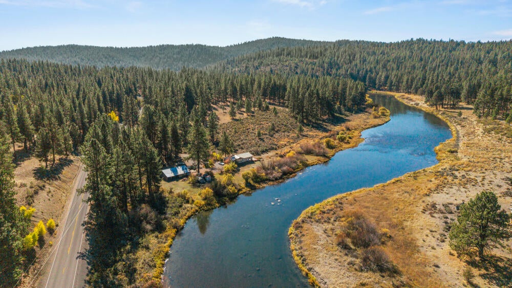 37220 Chiloquin Ridge Road Chiloquin, OR 97624 - Photo 49 of 60 37220ChiloquinRidgeRd-46