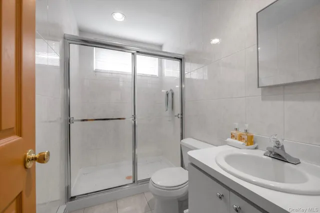 $1,700,000 | 252-25 Leith Road | Little Neck