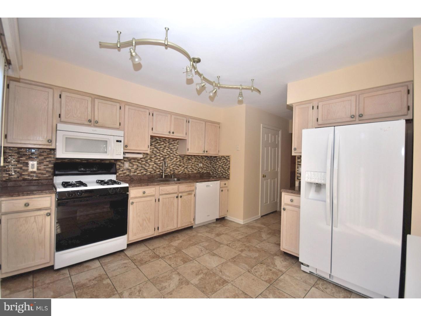 1604 Stokes Road Mount Laurel, NJ 08054 - Photo 15 of 25
