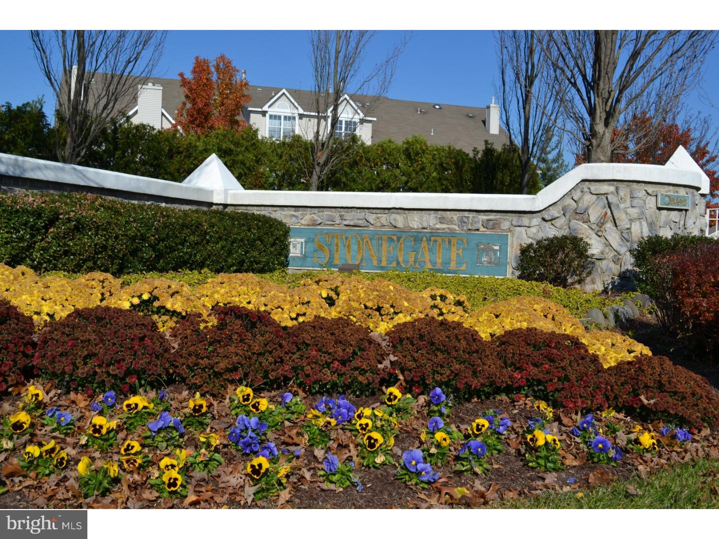 1604 Stokes Road Mount Laurel, NJ 08054 - Photo 3 of 25