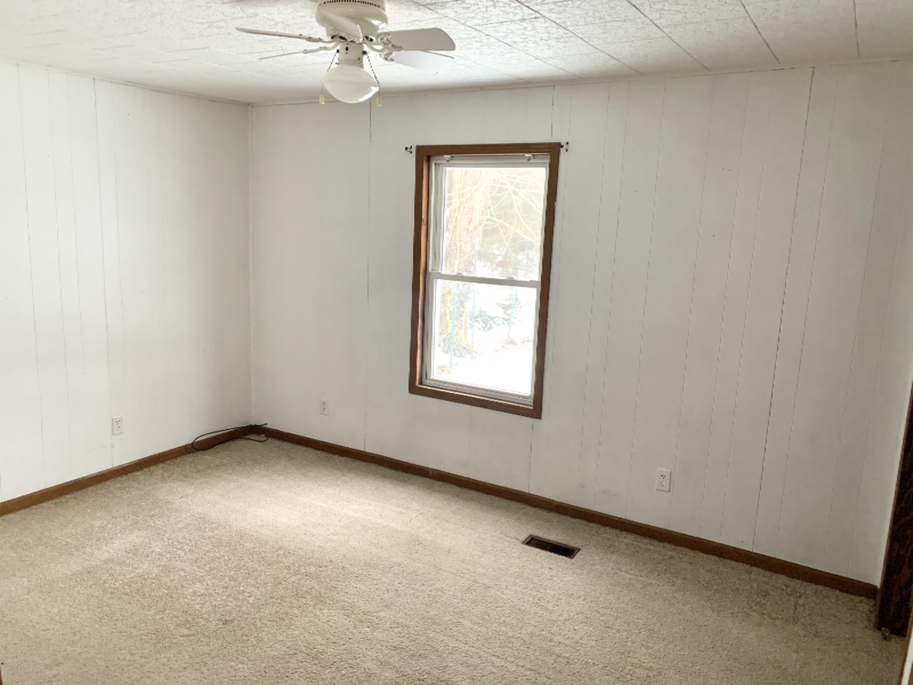 29945 Findley Road Burr Oak, MI 49030 - Photo 13 of 26 66D4E73A-6EF8-4AA8-AF89-91C67A9155CD