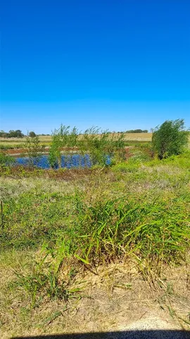 $140,990 | 139 County Road 139 Road, Burlington, TX 76519
