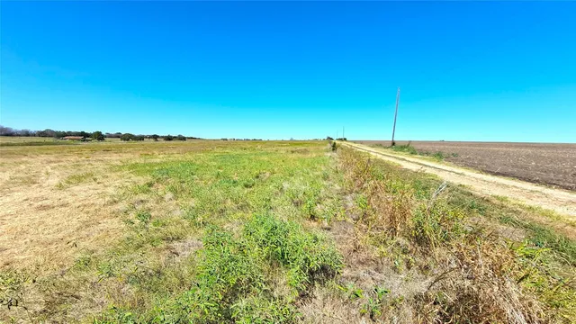 $140,990 | 139 County Road 139 Road, Burlington, TX 76519