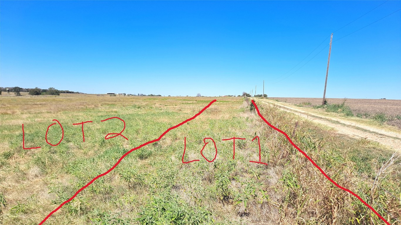 139 County Road 139 Road Burlington, TX 76519 - Photo 5 of 11