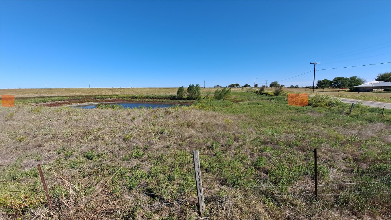 139 County Road 139 Road Burlington, TX 76519 - Photo 8 of 11